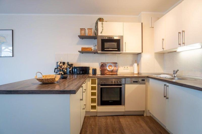 Haus-Ostseeapartments-am-Fehmarnsund-Wohnung-24-SUeDSTRANDBLICK - image 11