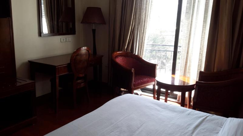 FT Hotel - image 9