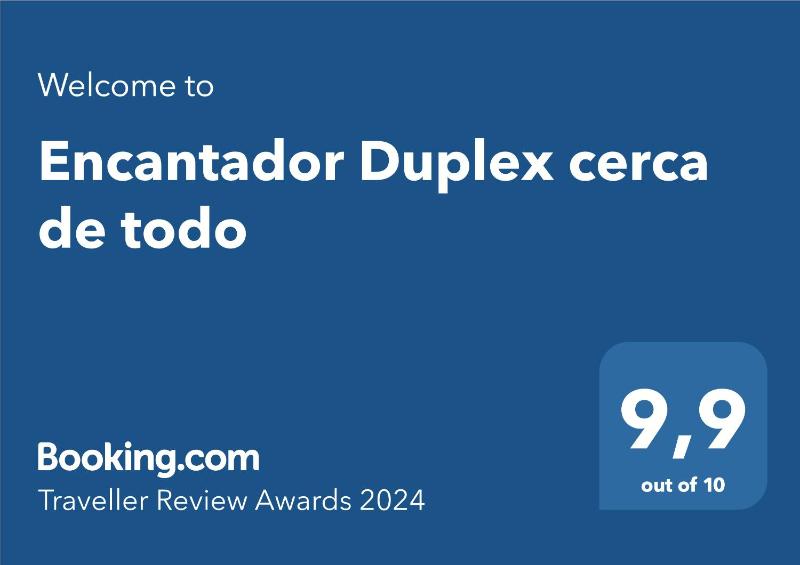 Encantador Duplex cerca de todo - image 10