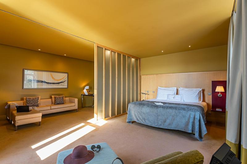 Suite image 3