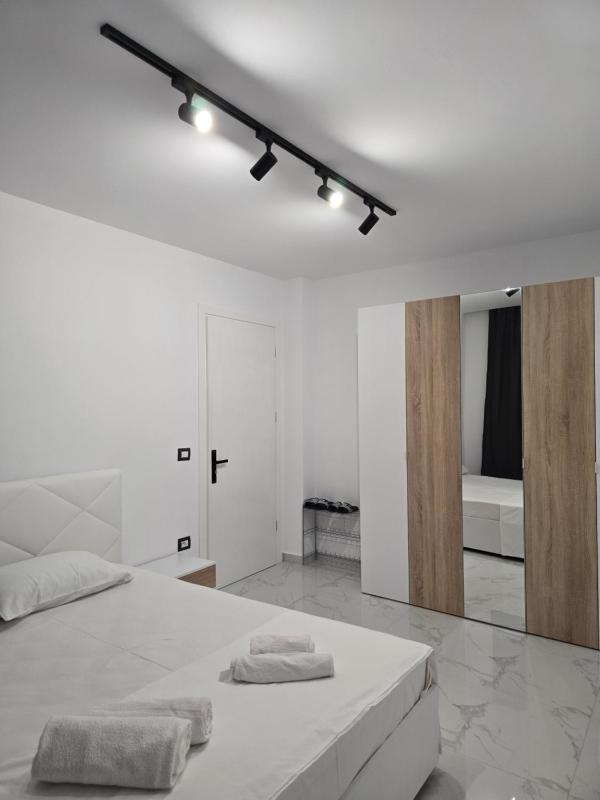 Daila Apartment - image 7