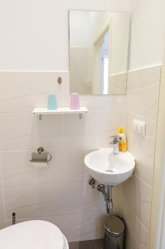 Apartment (2 Adults) image 3