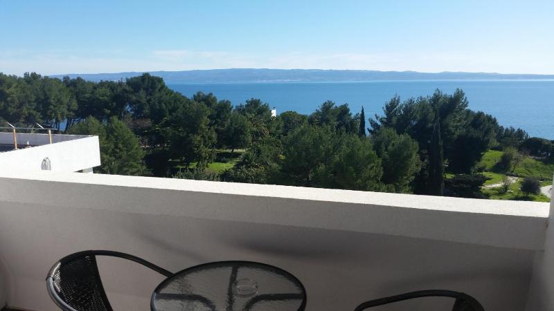 Family Room with Terrace and Sea View image 2