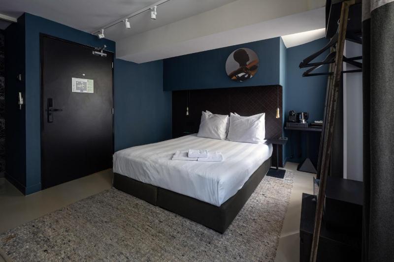 Semi Souterrain Double Room Airco image 4