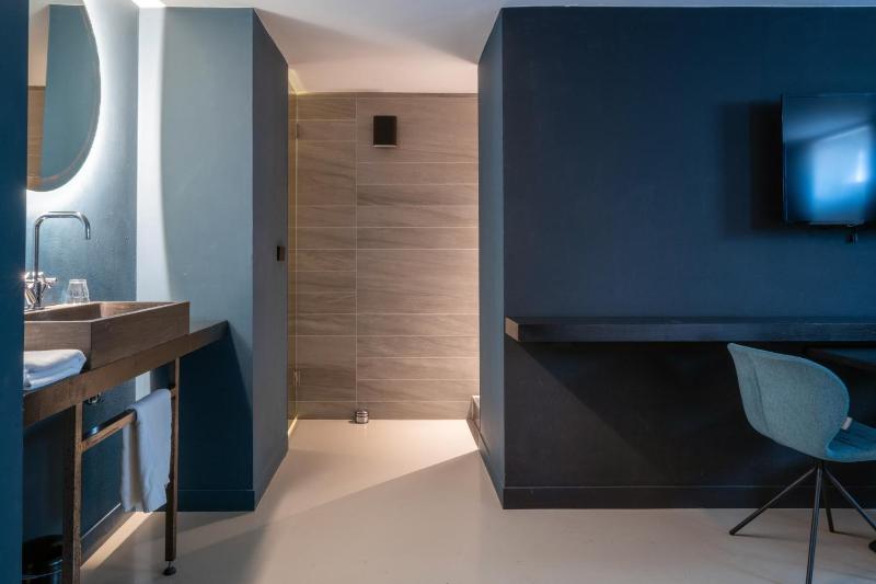 Souterrain Double Room image 3