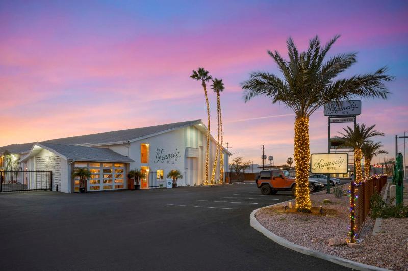 The Kennedy Tucson SureStay Collection by Best Western - image 35