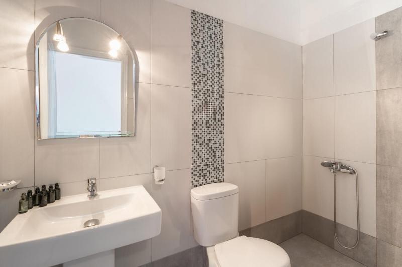 Two-Bedroom Apartment image 4
