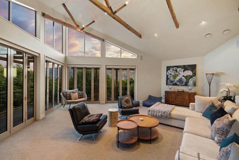 Pinnacle Villa by MajorDomo - image 6