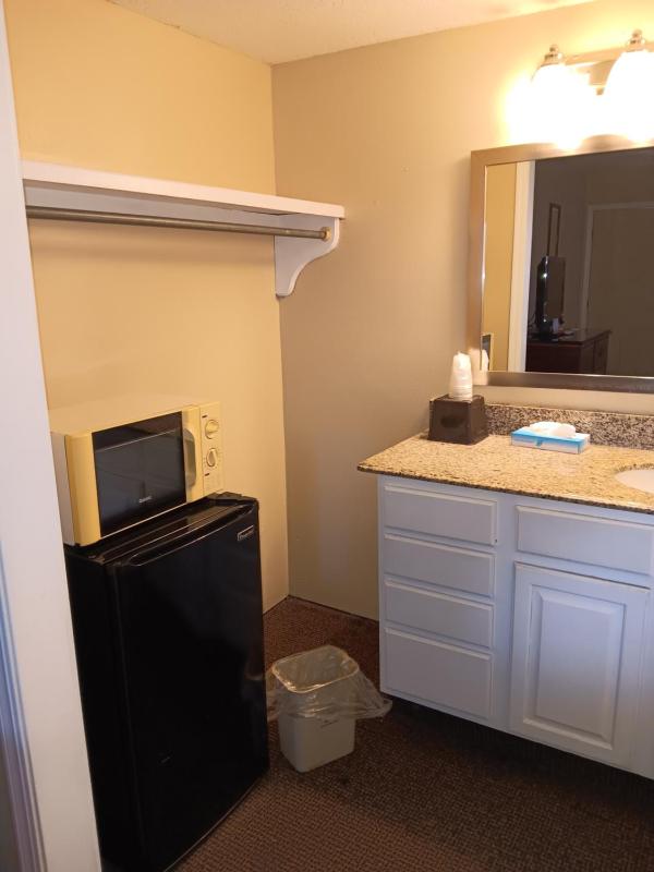 Double Room image 2