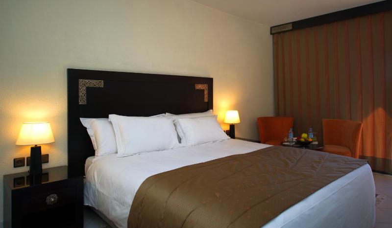 Standard Double or Twin Room image 2