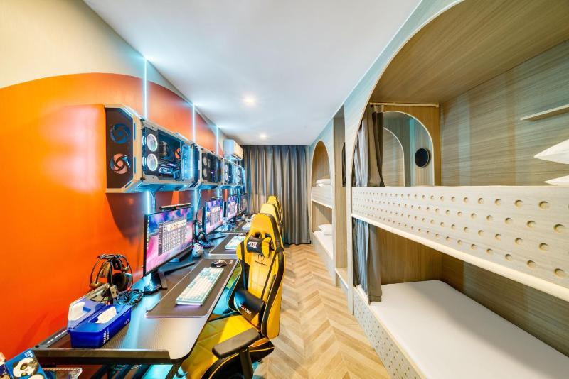 Star City Z Joint E-Sports Hotel - image 14