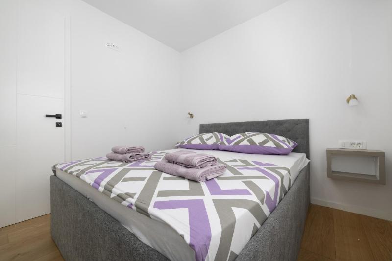 Apartment Veranda - image 30