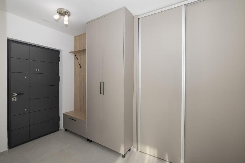 Apartment Veranda - image 25