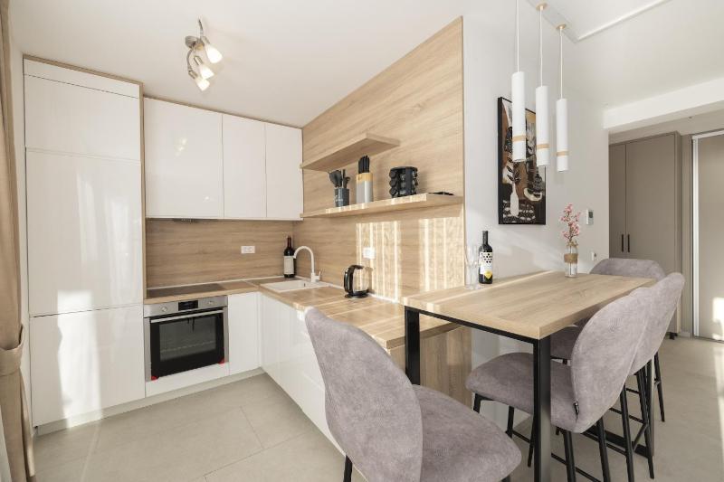 Apartment Veranda - image 29