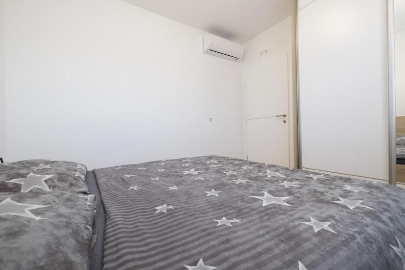 Apartment Lille - image 47
