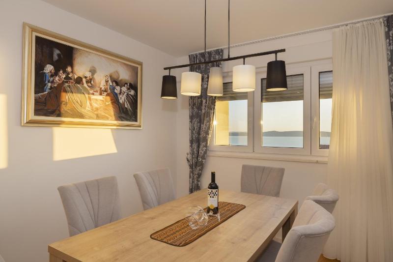 Apartment Lille - image 17