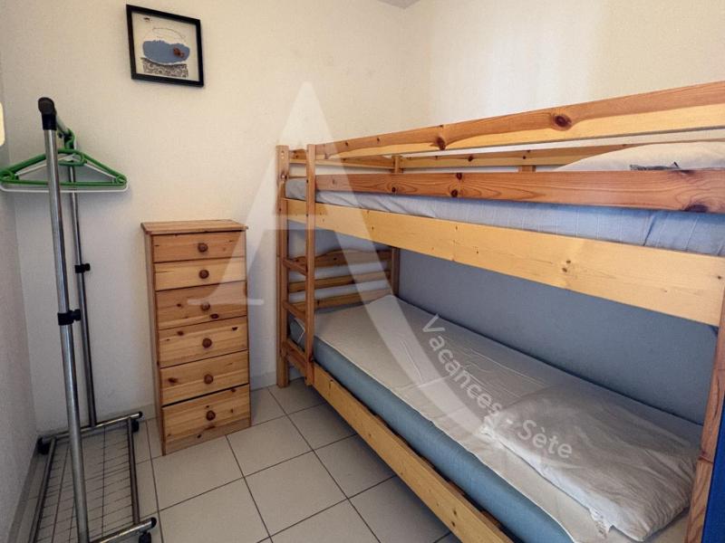 1 CHAMBRE VUE MER ACCES DIRECT PLAGE - image 10