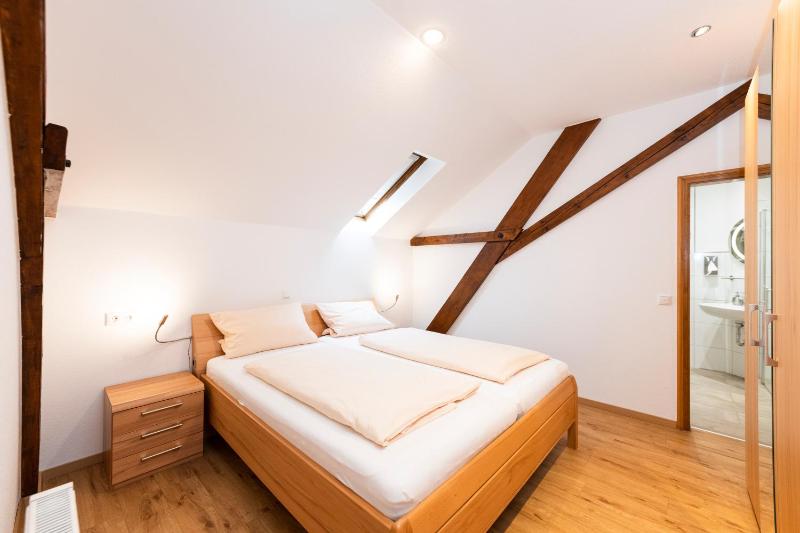 Apartment image 3
