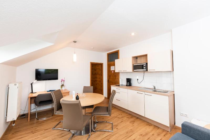 Apartment image 2