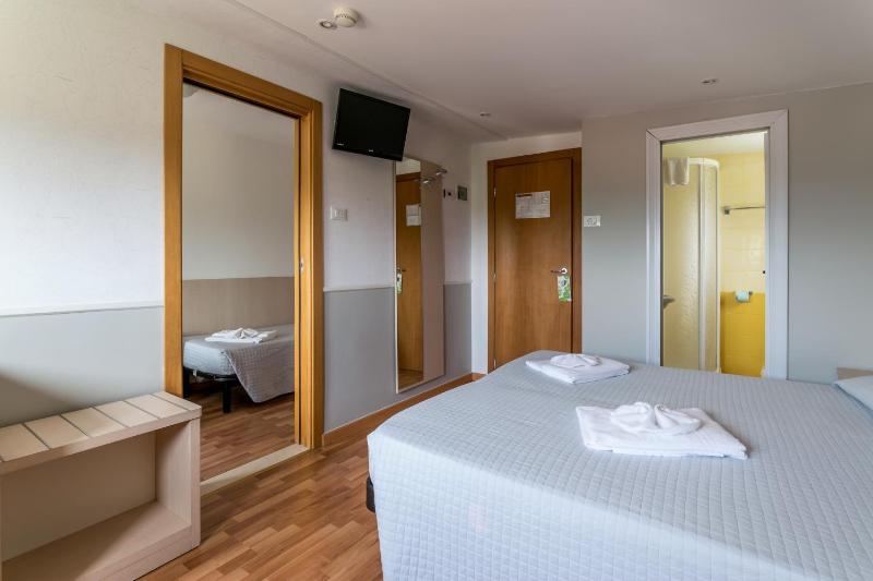 Hotel Stresa - image 6