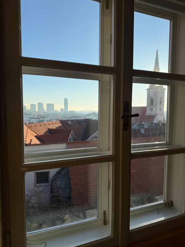 One-Bedroom Apartment with City View image 3