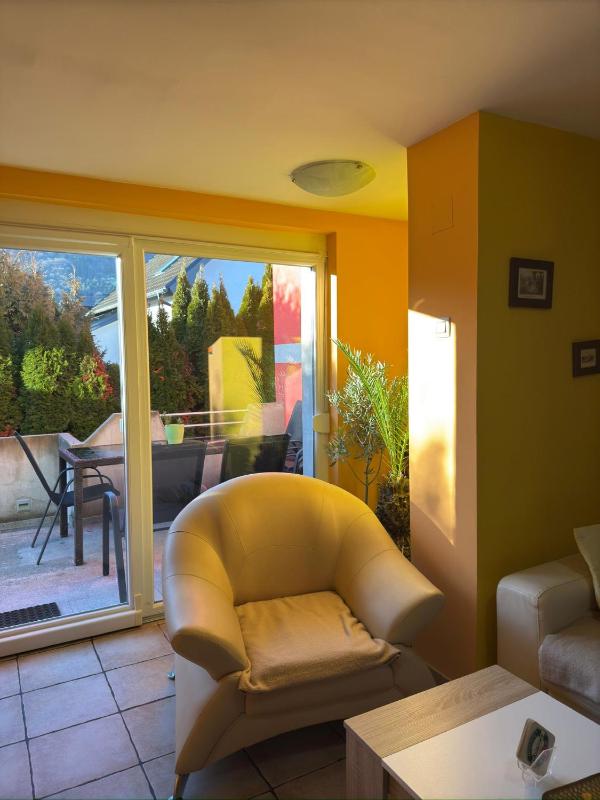 Triple Room with Balcony image 4