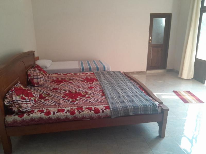 Holiday Home - image 2