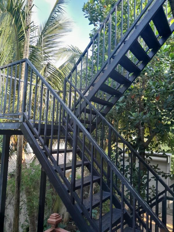 Holiday Home - image 21