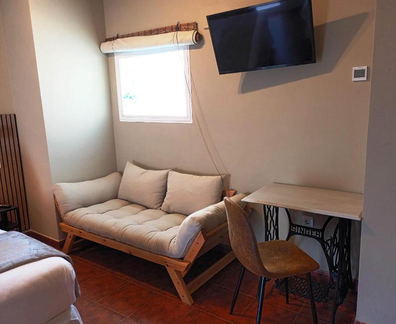 Triple Room with Terrace image 2