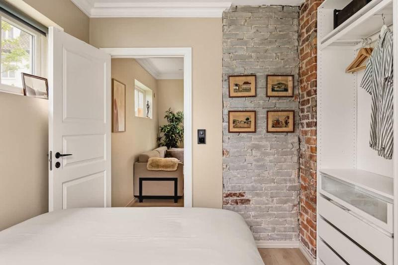 Dinbnb Apartments I New 2021 I SONOS and SMART TV - image 10
