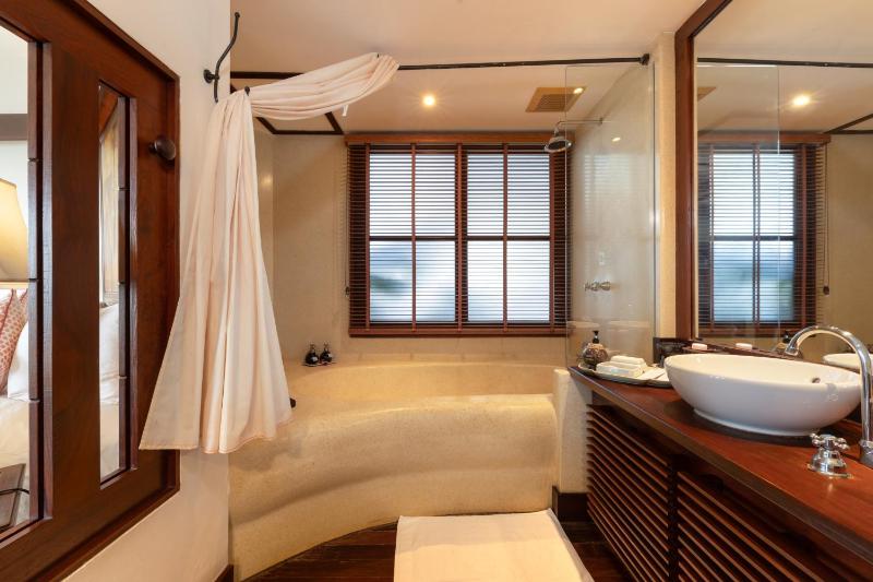 Napasai Samui Residence - image 24