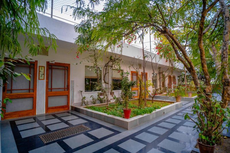 PushkarOrganic - Lux farm resort with pool - image 14