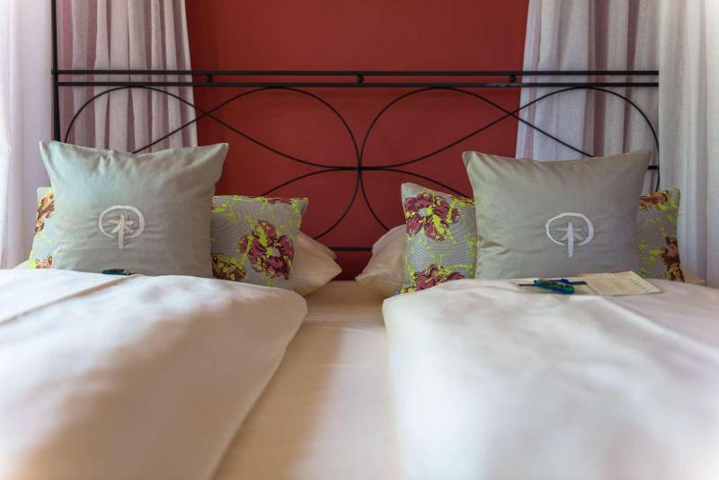 Standard  Room image 3