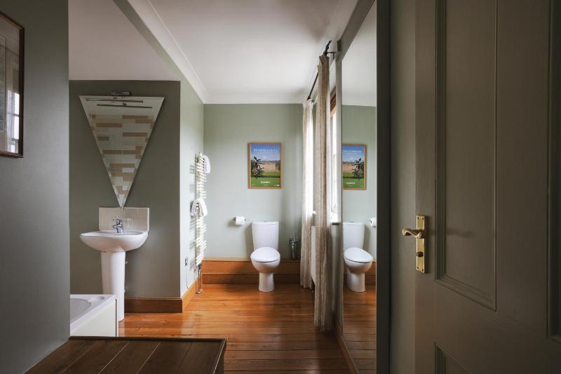 Superior Double Room image 2