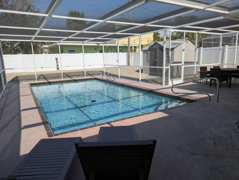 SK Canal Pool Home near Village - image 17