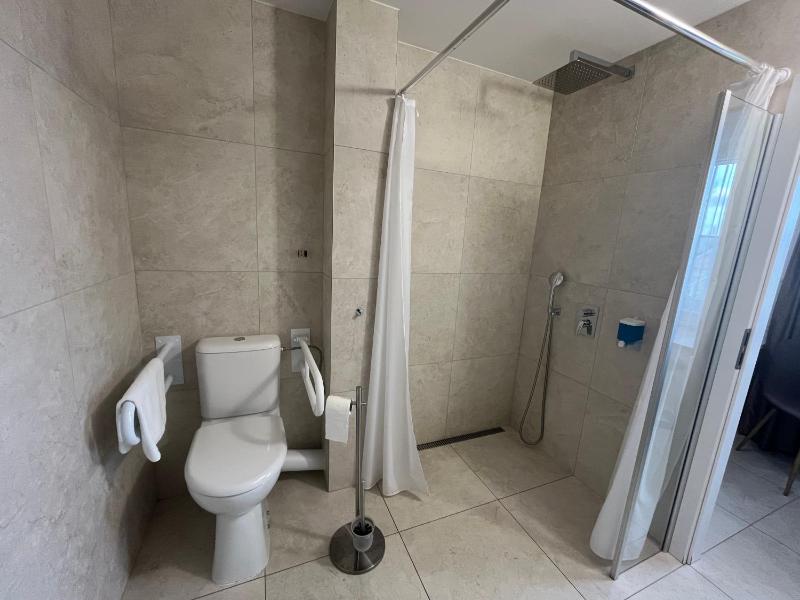 Aviator Garni Hotel Bratislava - image 5