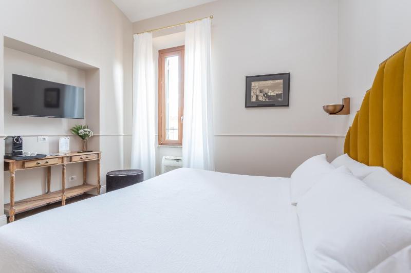 Triple Room image 3