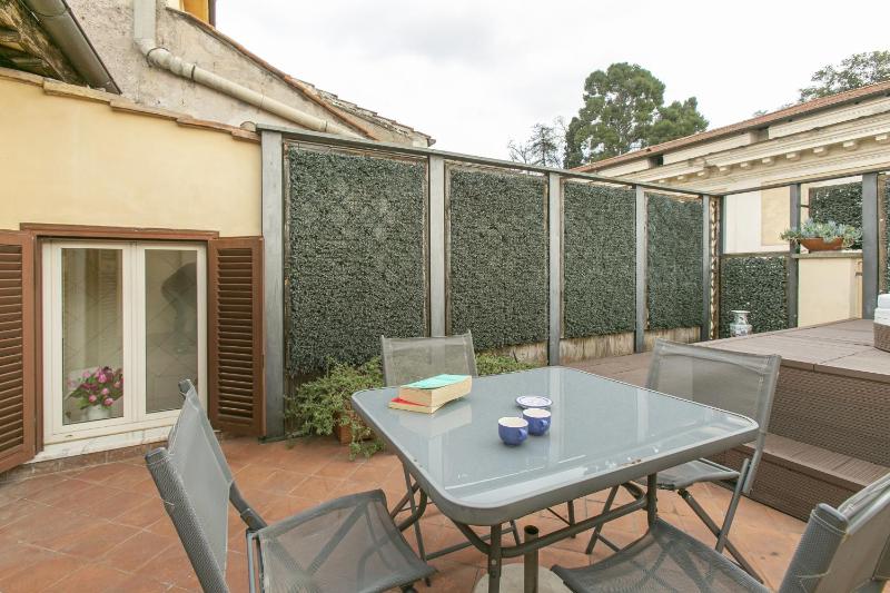 Penthouse Apartment with Terrace - Split Level image 4