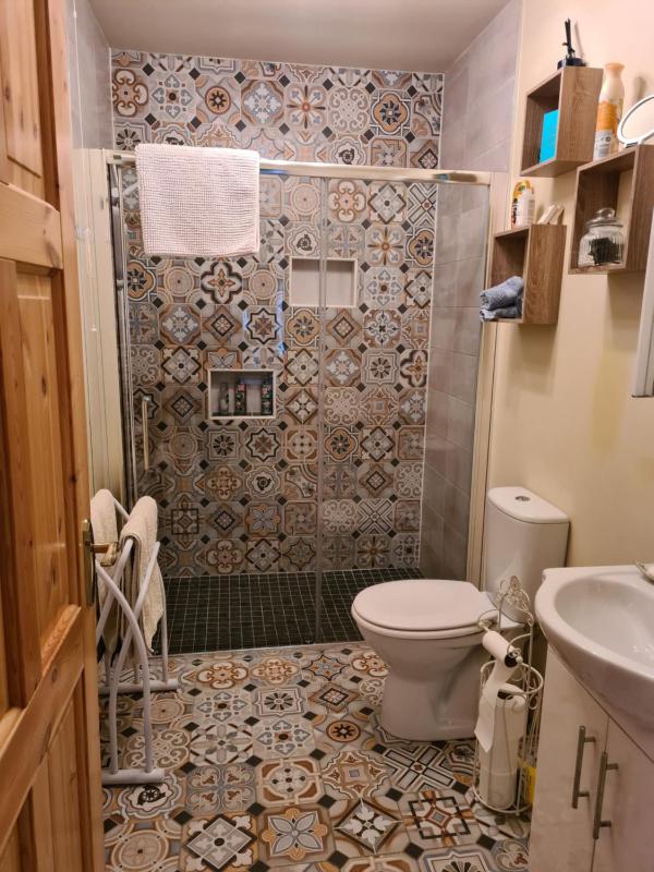 Garden Room with Shower image 3
