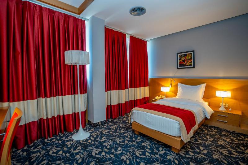 Single Room image 1