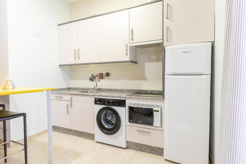 One-Bedroom Apartment (2 Adults) image 3