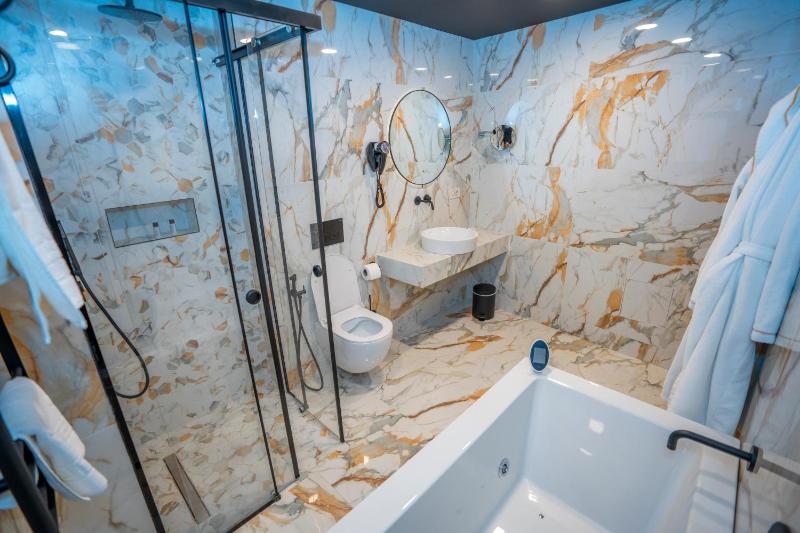 Suite image 2