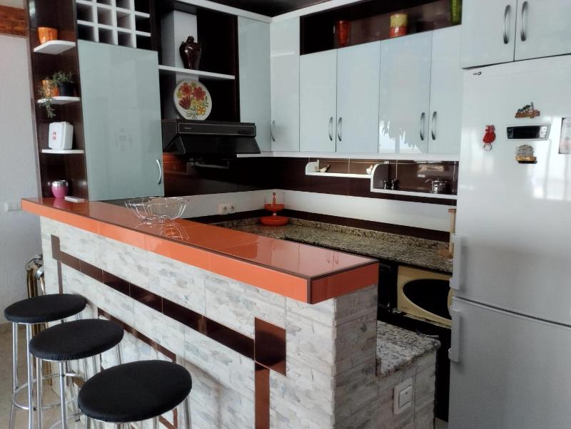 Inviting Apartment in Fuengirola - 100 m² with sea view - image 15