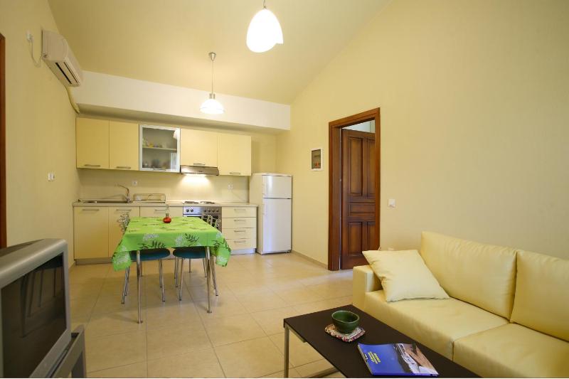 Porto Skopelos Villas - image 22