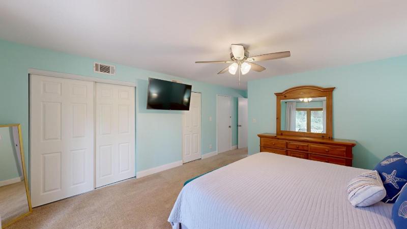 526 Queens Grant - image 8