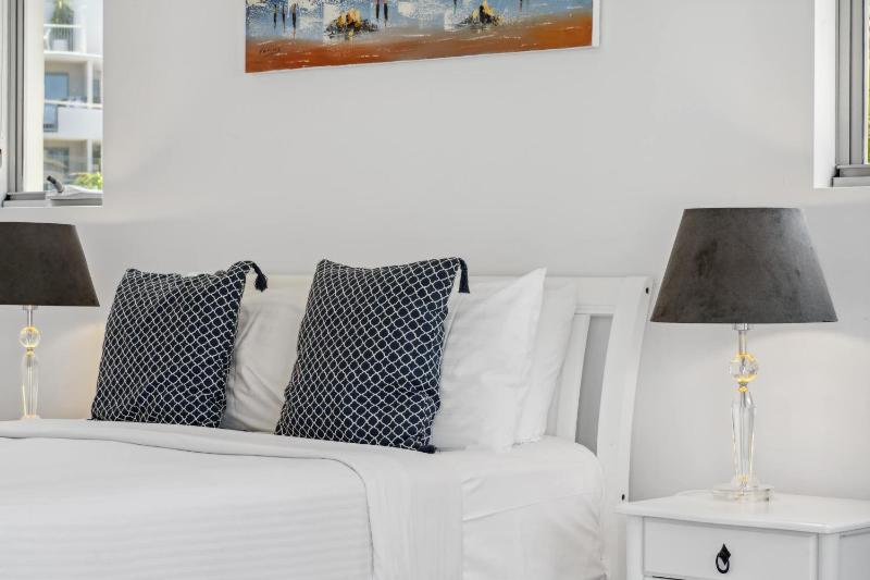 Seaside Serenity - Apartment Ocean Views - image 12