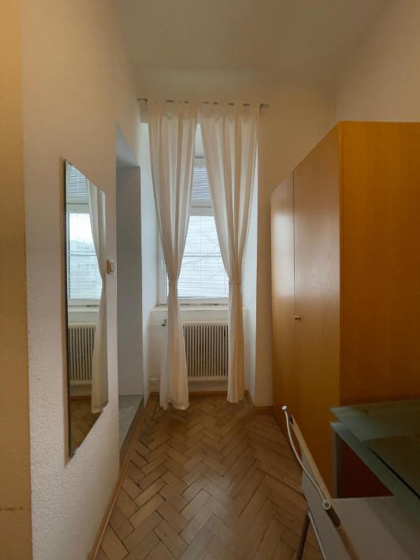 Special Offer - Single Room image 3