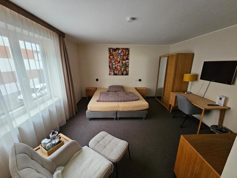 Comfort Double Room image 3