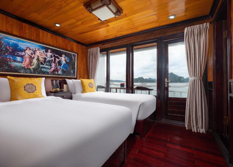 Hera Classic Boutique Cruise - image 11