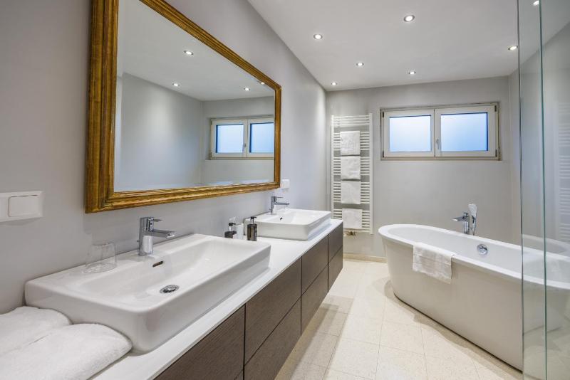 Two-Bedroom Apartment image 3